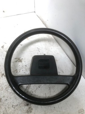 Volante (Seat) 735456821 Usato