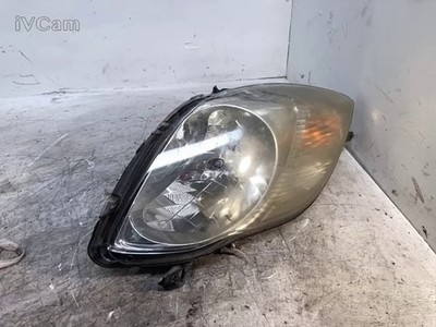 Proiettore Destro (Toyota) 811300D120 Usato