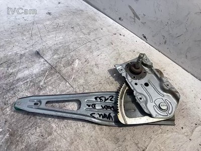 Azionatore Alzacristallo Manuale Porta Post. Destro (Toyota) 6983002240 Usato