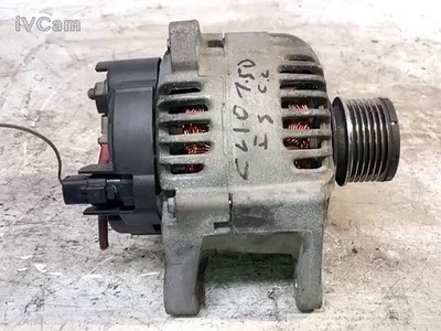 Alternatore (Renault) 8200537415 Usato