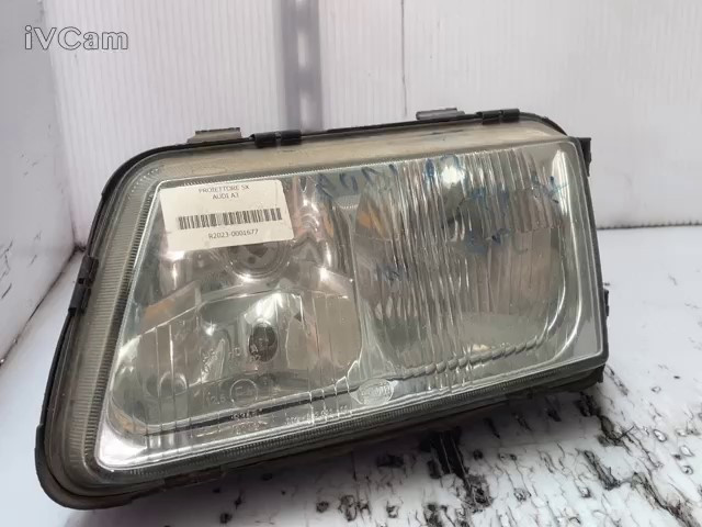 Proiettore Sinistro (Audi) 8L0941029 Usato