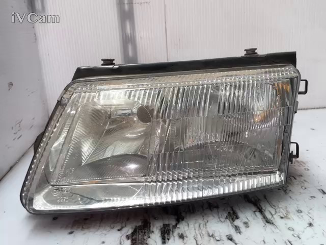 Proiettore Sinistro (Volkswagen) 3B0941015AN Usato
