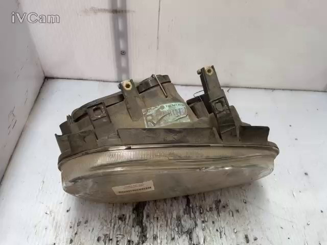 Proiettore Destro (Volkswagen) 1J1941016B Usato