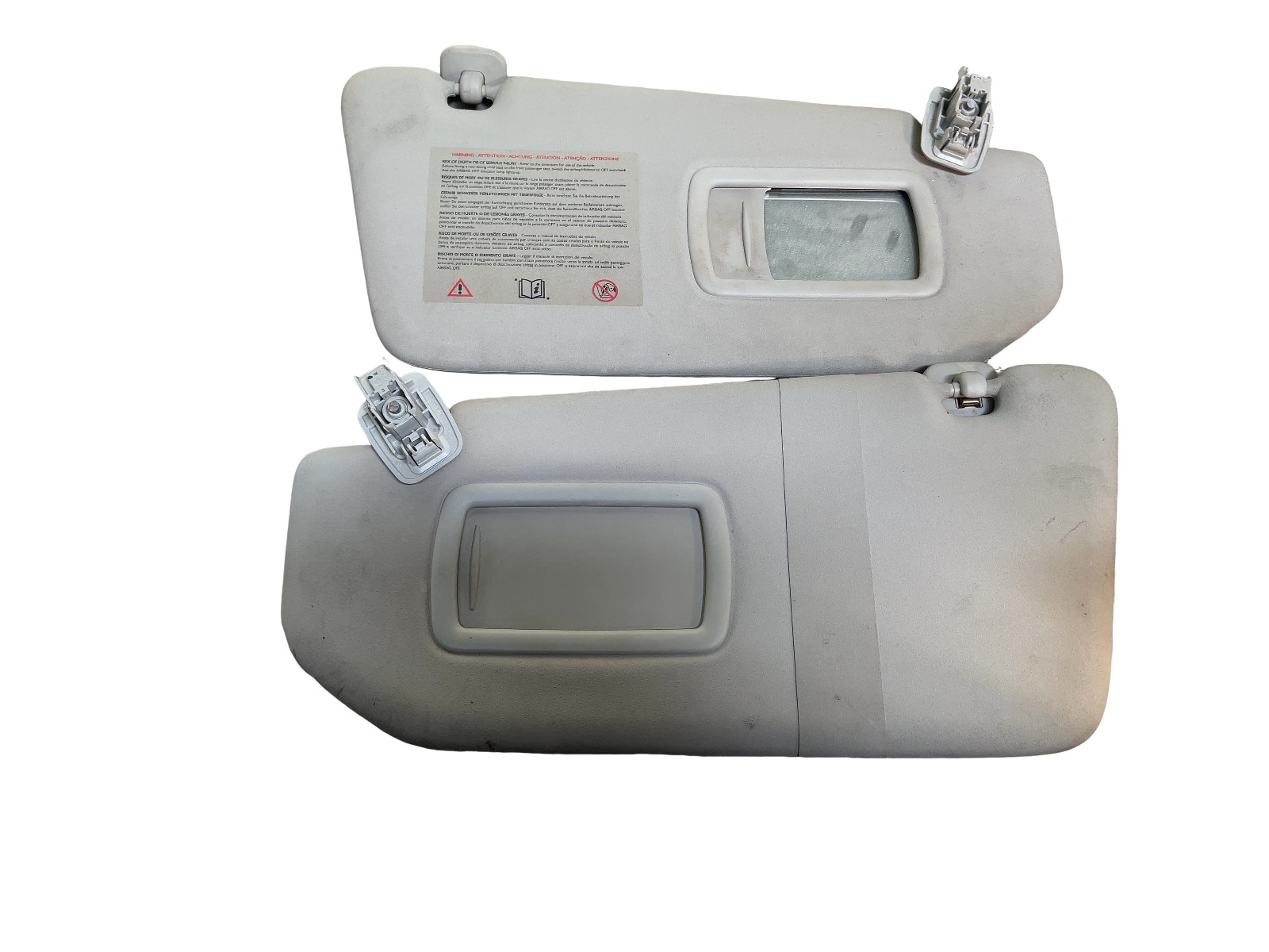 Aletta Parasole Parabrezza Sinistro 964010023R Usato