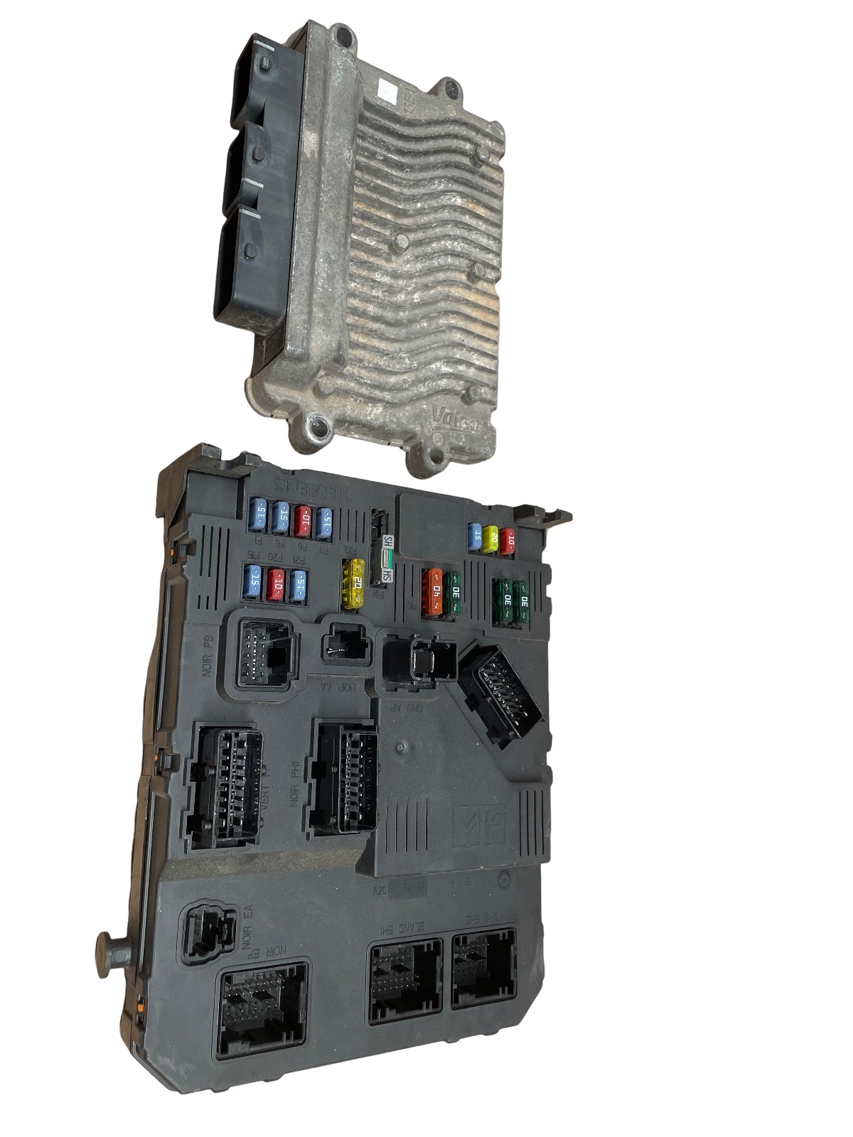 Kit Cavi Accensione Motore (Valeo Siemens Valeo Magneti Marelli) 1606633180 Usato
